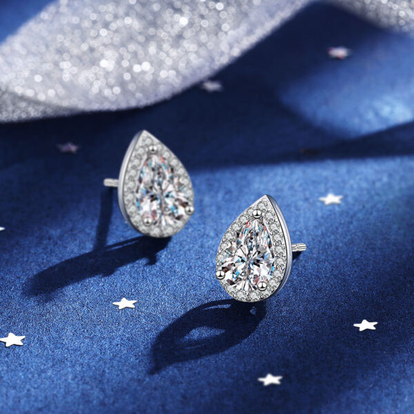 Sterling silver moissanite teardrop pear-shaped 50-point one-carat earrings - Image 3
